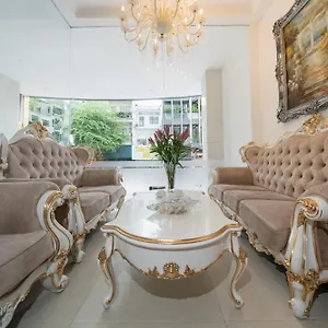 A25 - 255 Le Thanh Ton Hotel